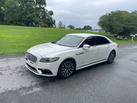 2017 Lincoln Continental Select FWD photo