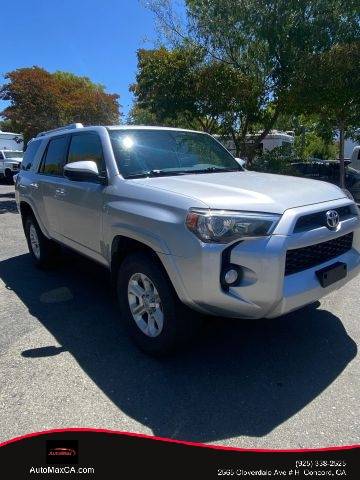 2017 Toyota 4Runner SR5 4WD photo
