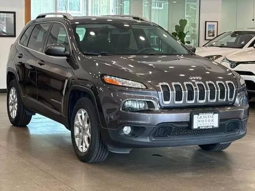 2017 Jeep Cherokee Latitude 4WD photo