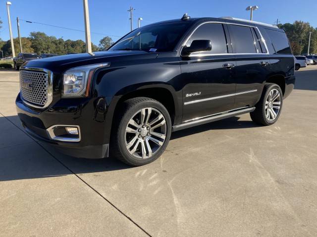 2017 GMC Yukon Denali 4WD photo