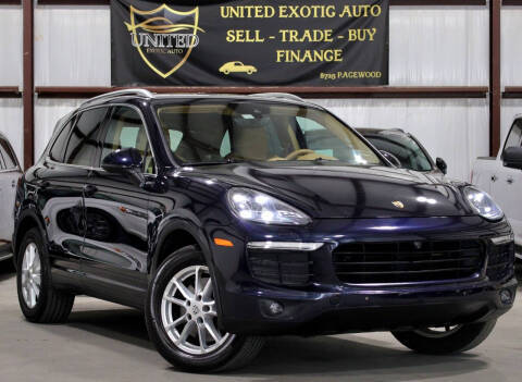 2017 Porsche Cayenne  AWD photo