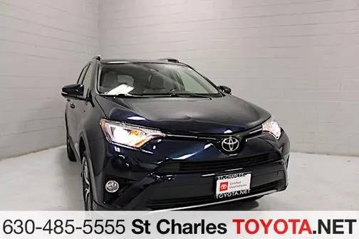 2017 Toyota RAV4 XLE FWD photo