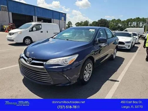 2017 Toyota Camry LE FWD photo