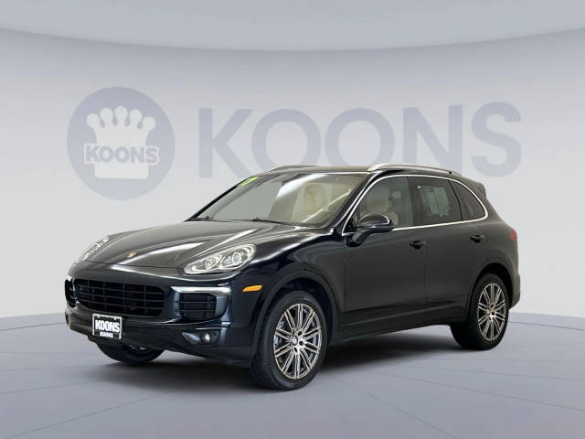2017 Porsche Cayenne AWD photo