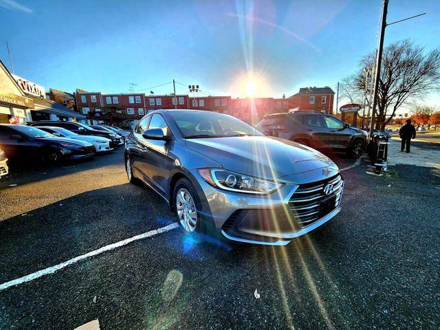 2017 Hyundai Elantra SE FWD photo