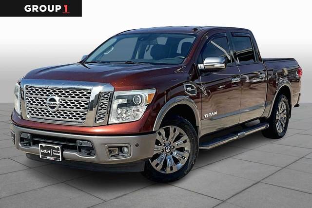 2017 Nissan Titan Platinum Reserve RWD photo