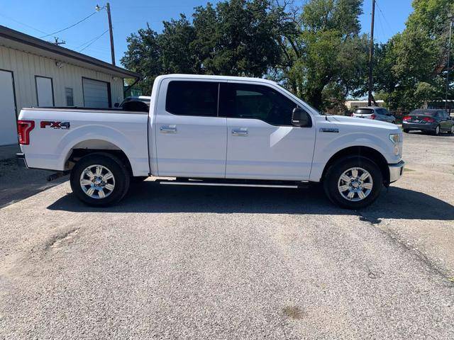 2017 Ford F-150 XLT 4WD photo