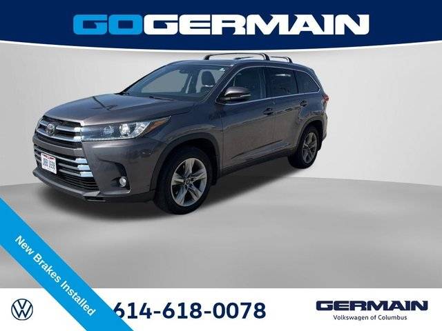 2017 Toyota Highlander Limited AWD photo
