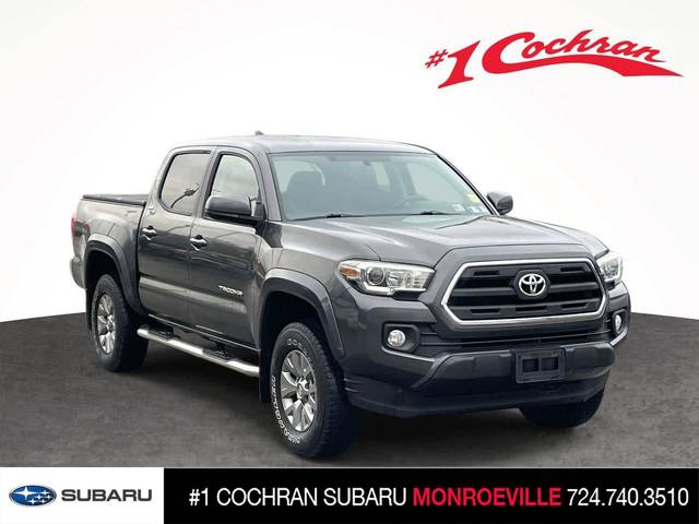 2017 Toyota Tacoma SR5 4WD photo