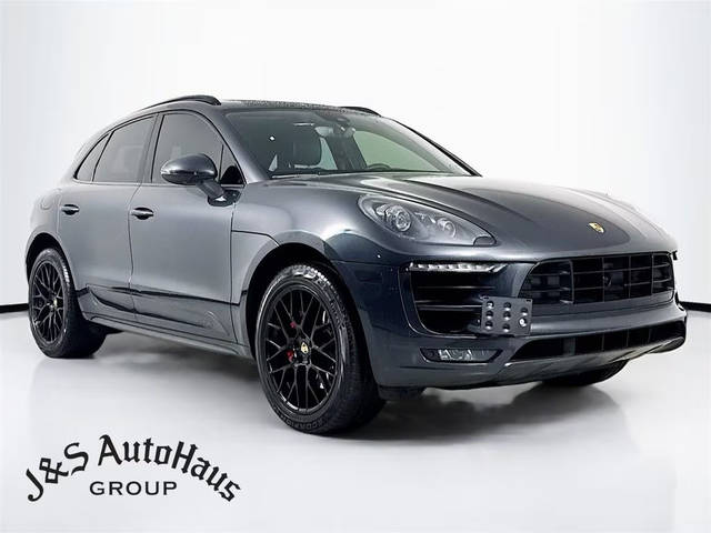 2017 Porsche Macan GTS AWD photo