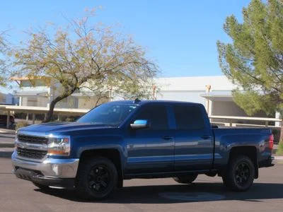 2017 Chevrolet Silverado 1500 LT 4WD photo