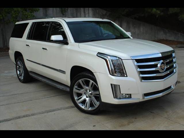 2015 Cadillac Escalade ESV Luxury RWD photo