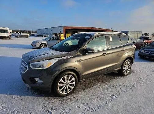 2017 Ford Escape Titanium 4WD photo