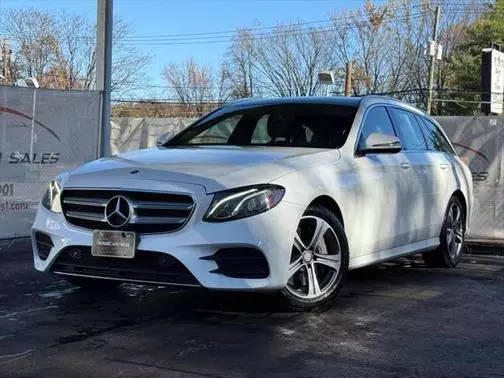 2017 Mercedes-Benz E-Class E 400 Sport AWD photo