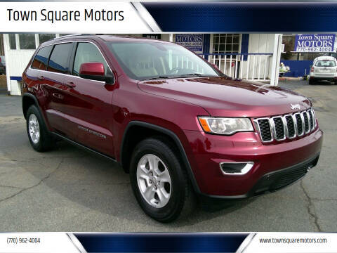 2017 Jeep Grand Cherokee Laredo RWD photo