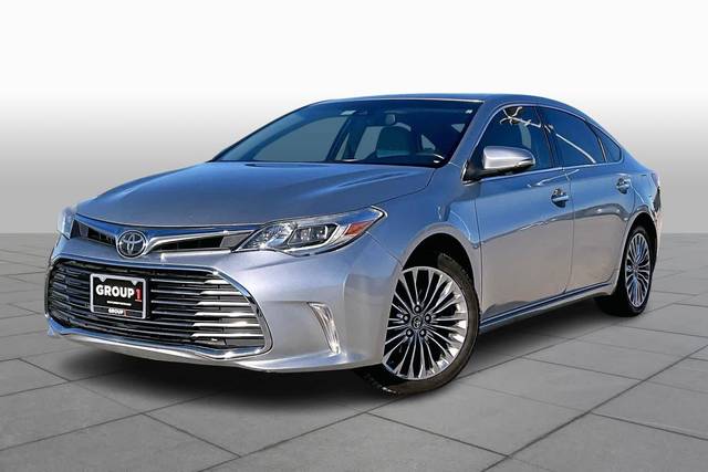 2017 Toyota Avalon Limited FWD photo