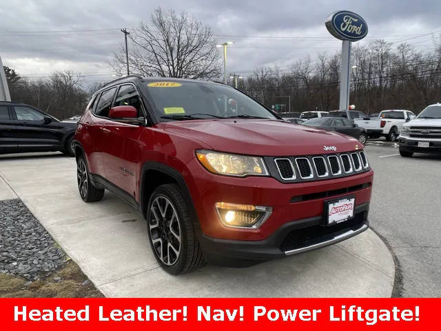 2017 Jeep Compass Limited 4WD photo