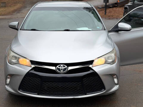 2017 Toyota Camry SE FWD photo