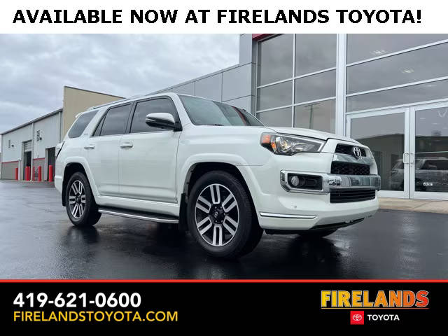 2017 Toyota 4Runner Limited RWD photo