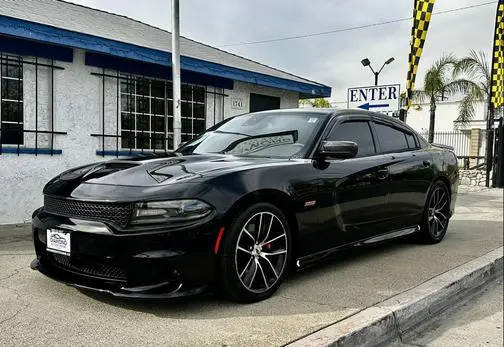 2017 Dodge Charger R/T Scat Pack RWD photo