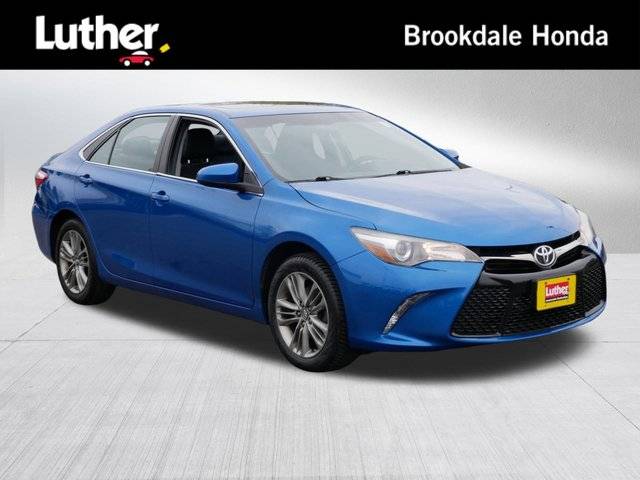 2017 Toyota Camry SE FWD photo