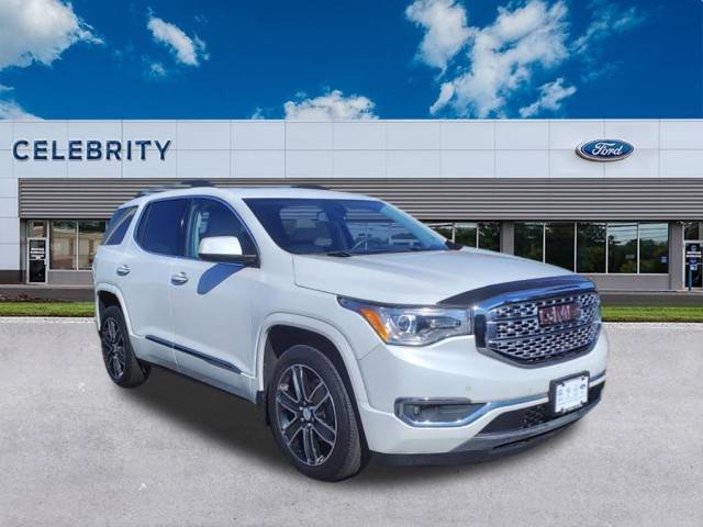 2017 GMC Acadia Denali AWD photo