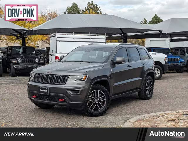 2017 Jeep Grand Cherokee Trailhawk 4WD photo