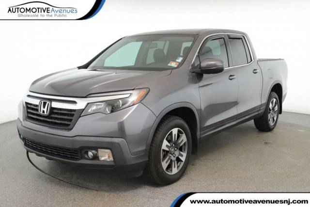 2017 Honda Ridgeline RTL-T AWD photo