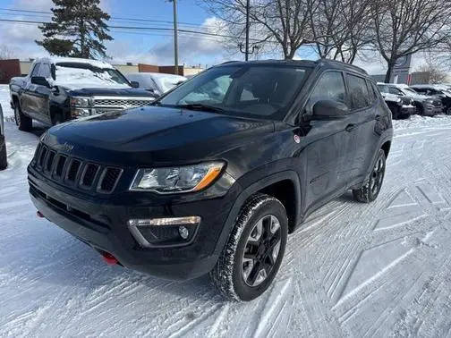 2017 Jeep Compass Trailhawk 4WD photo