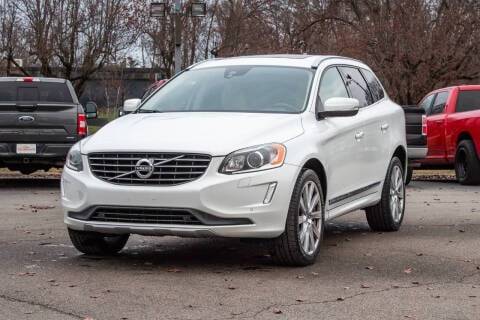 2017 Volvo XC60 Inscription AWD photo