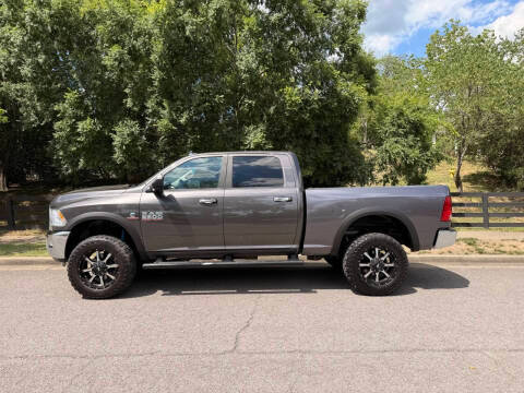 2017 Ram 2500 Big Horn 4WD photo
