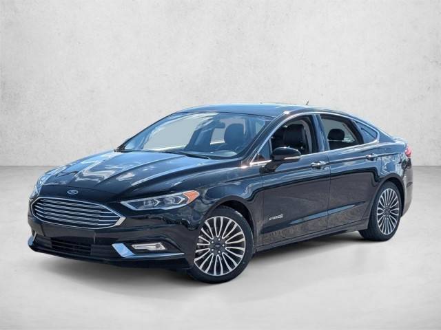 2017 Ford Fusion Hybrid Titanium FWD photo