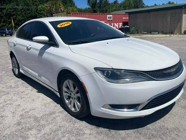 2016 Chrysler 200 Limited FWD photo