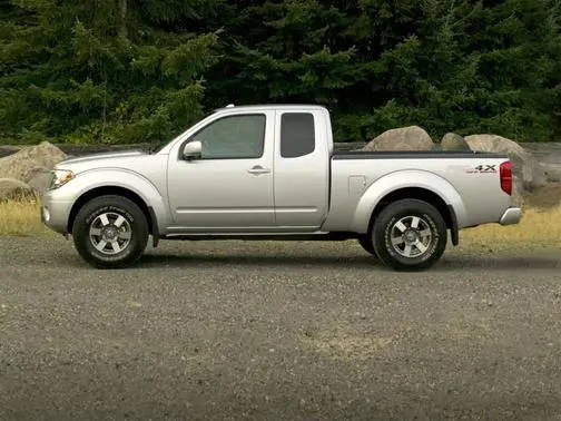 2017 Nissan Frontier SV RWD photo