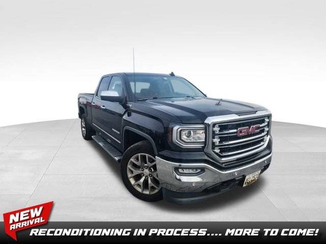 2017 GMC Sierra 1500 SLT 4WD photo