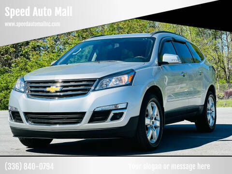 2017 Chevrolet Traverse LT FWD photo