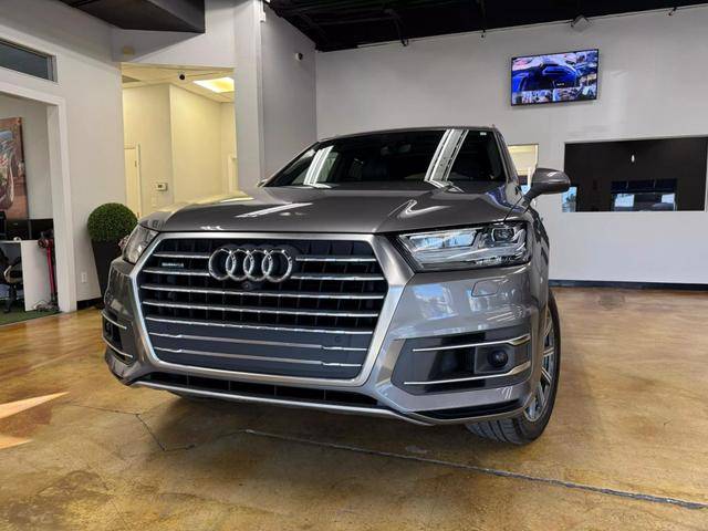 2017 Audi Q7 Premium Plus AWD photo