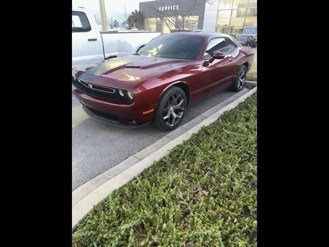 2017 Dodge Challenger SXT Plus RWD photo