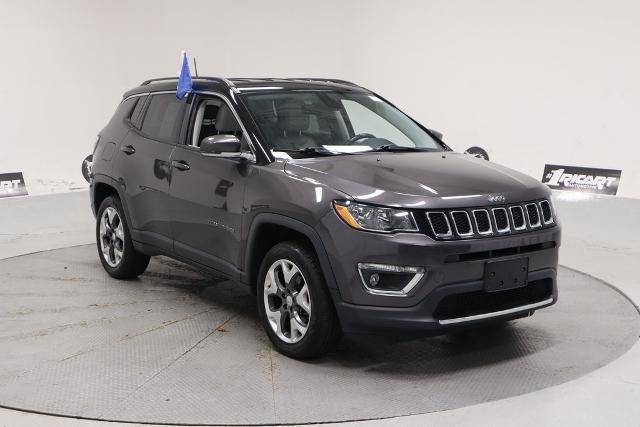 2017 Jeep Compass Limited 4WD photo