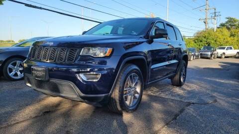 2017 Jeep Grand Cherokee Limited 4WD photo