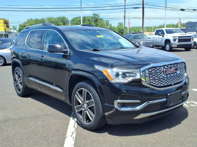 2017 GMC Acadia Denali AWD photo