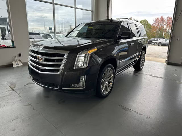 2017 Cadillac Escalade Premium Luxury 4WD photo