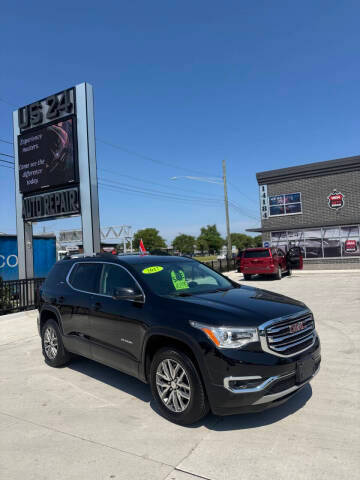 2017 GMC Acadia SLE AWD photo