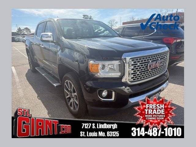 2017 GMC Canyon 4WD Denali 4WD photo