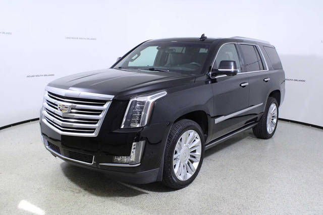 2017 Cadillac Escalade Platinum 4WD photo