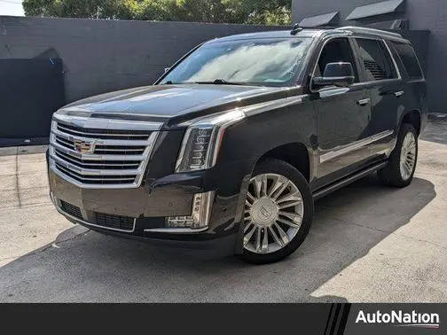 2017 Cadillac Escalade Platinum RWD photo