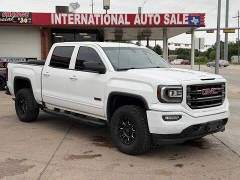 2017 GMC Sierra 1500 SLT 4WD photo