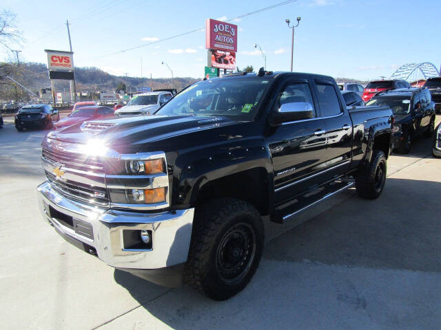 2017 Chevrolet Silverado 2500HD LTZ 4WD photo