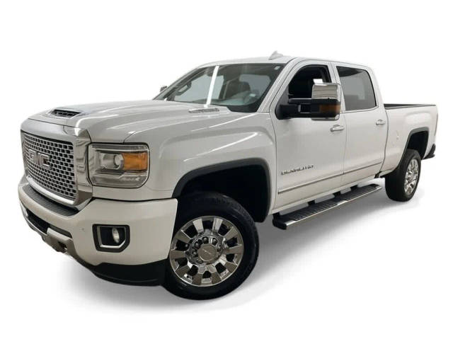 2017 GMC Sierra 3500HD Denali 4WD photo