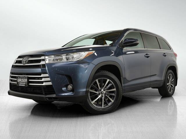 2017 Toyota Highlander XLE AWD photo